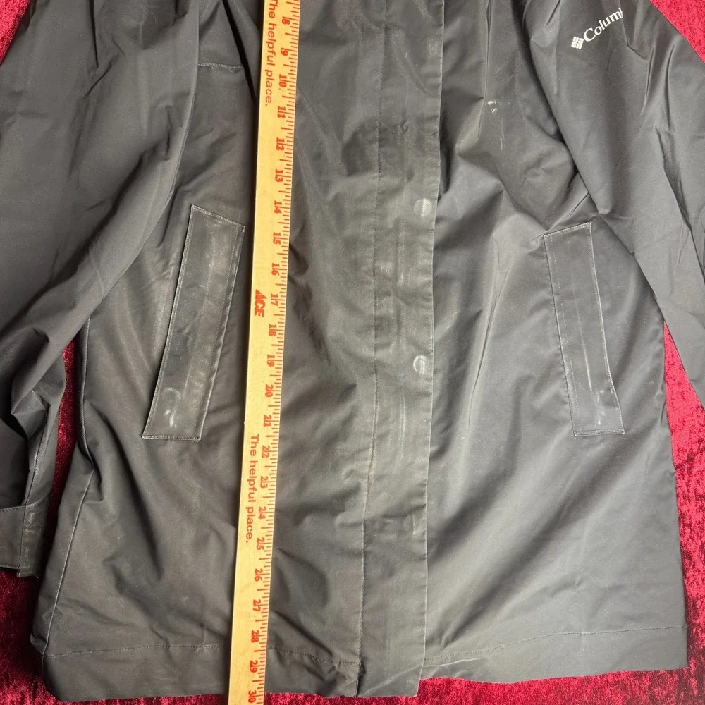 Columbia Pouring Adventure III Waterproof Jacket‎ Mens M Black Omni-Tech Hooded